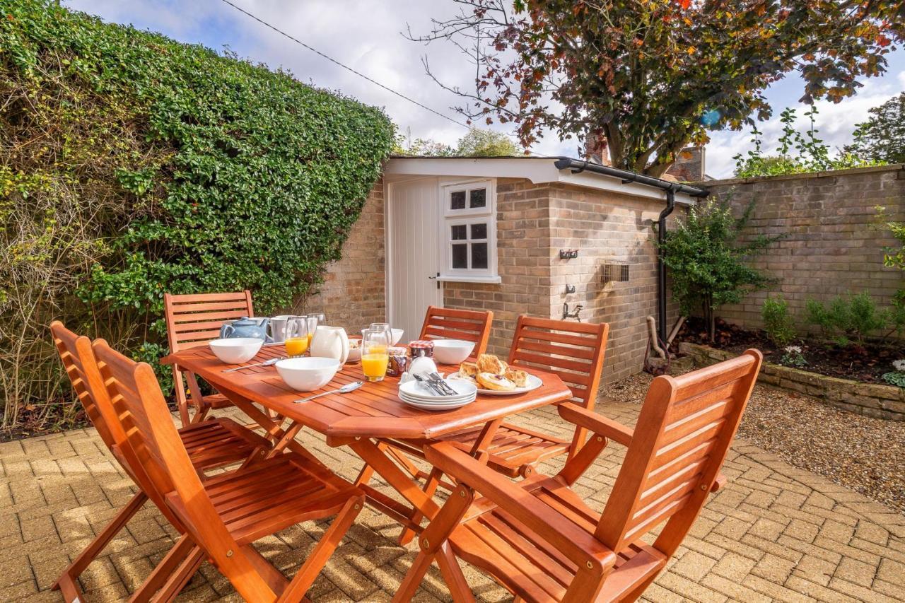 Maltings Lodge Chelsworth Екстер'єр фото