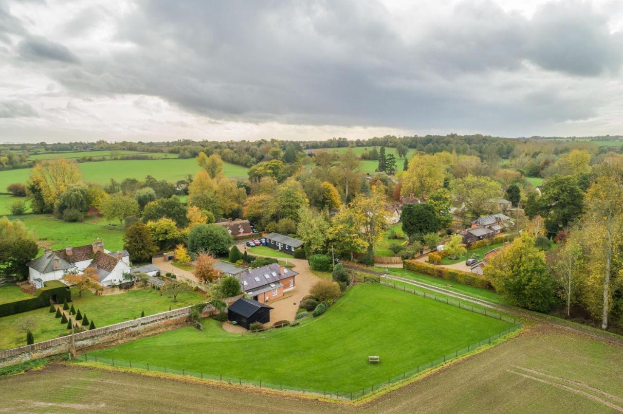 Maltings Lodge Chelsworth Екстер'єр фото