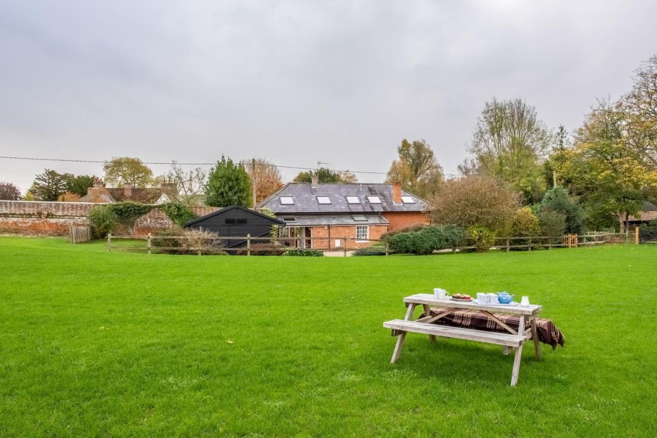 Maltings Lodge Chelsworth Екстер'єр фото